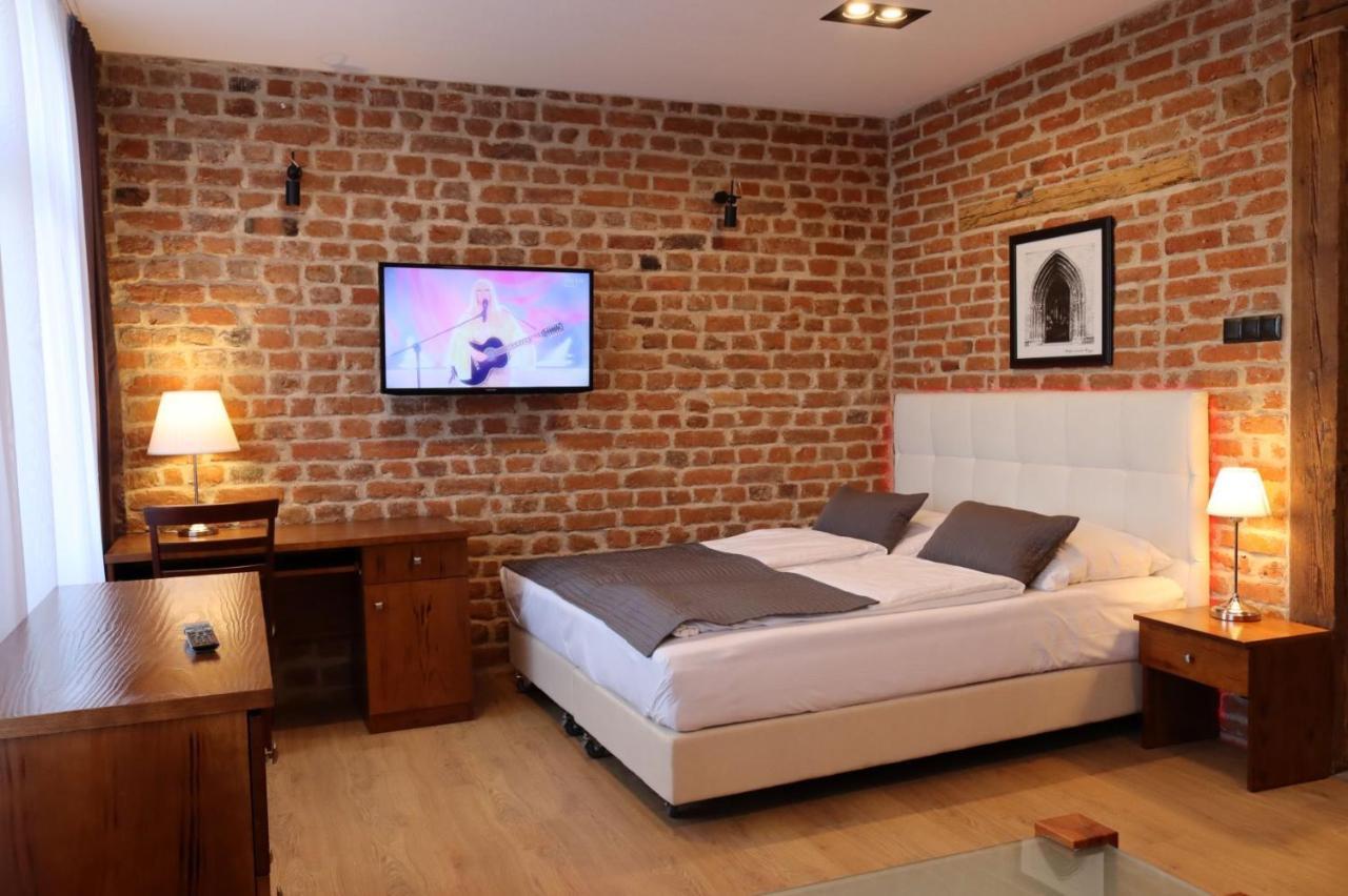 Apartament Przy Rynku เคล์มโน ภายนอก รูปภาพ